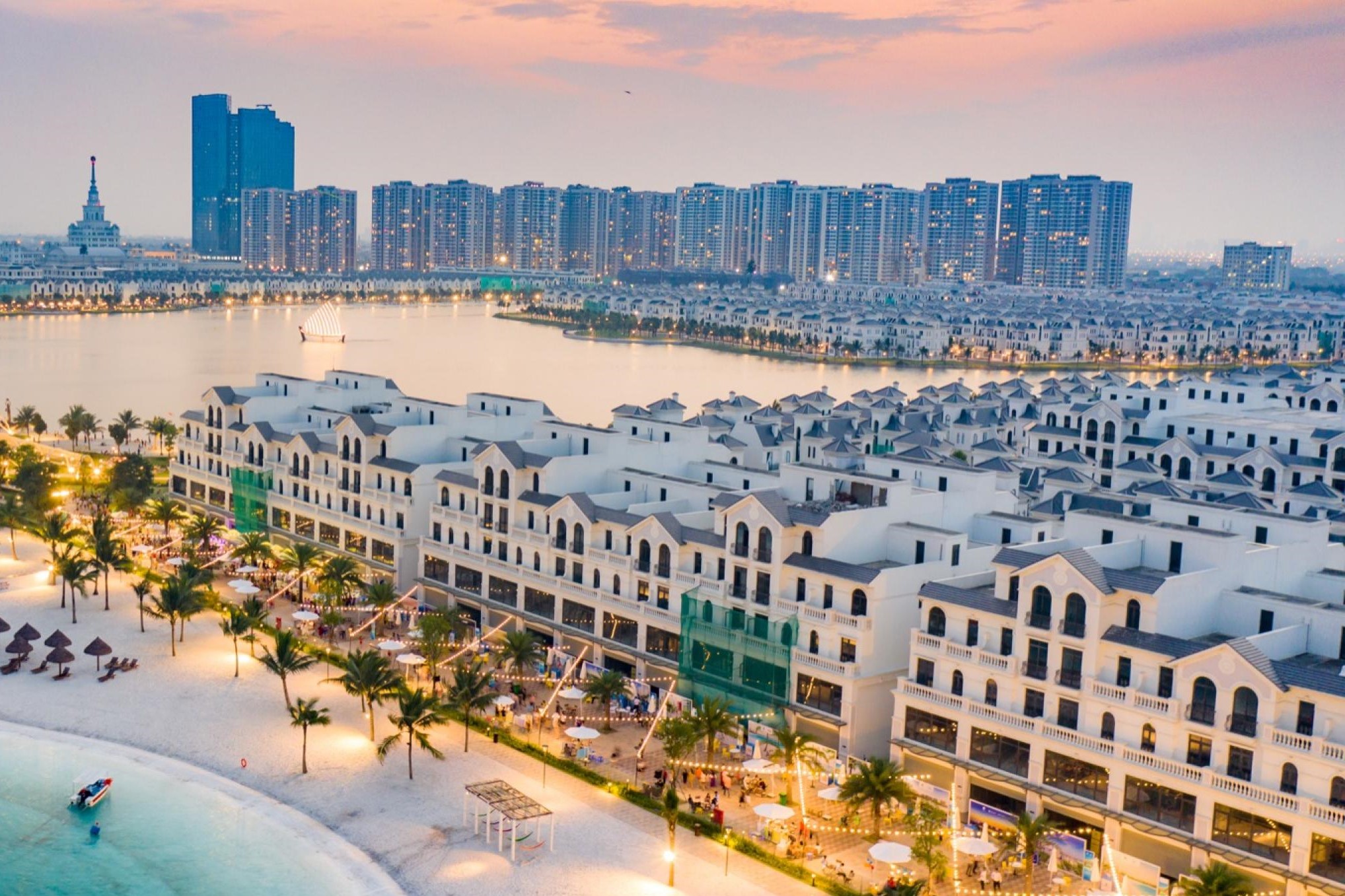 Tâm lý đầu tư bất động sản 2025 Ưu tiên nắm giữ trung - dài hạn, hướng tới các sản phẩm tại thị trường sơ cấp