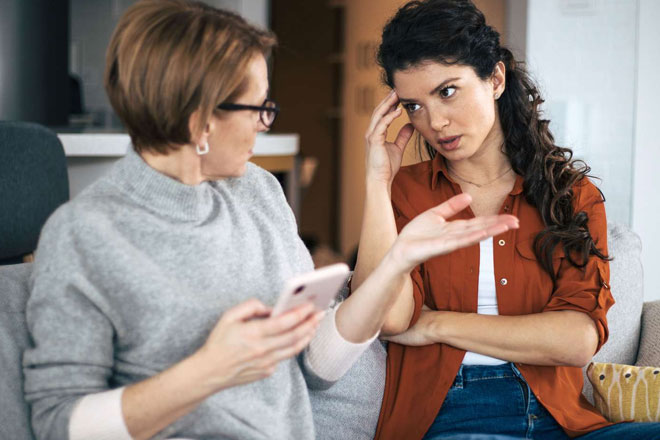 Thông gia khoe hằng tháng chu cấp cho cháu ngoại 3 triệu, tôi nói một câu bối rối cười gượng