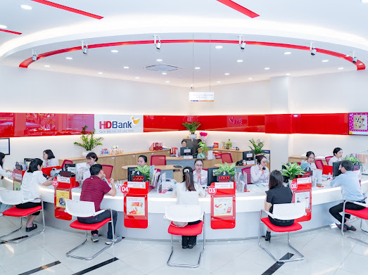 ĐẨY MẠNH KINH DOANH SỐ, HDBANK BÁO LÃI 6 THÁNG 10.068 TỶ ĐỒNG, ROE LÊN TỚI 26,5%