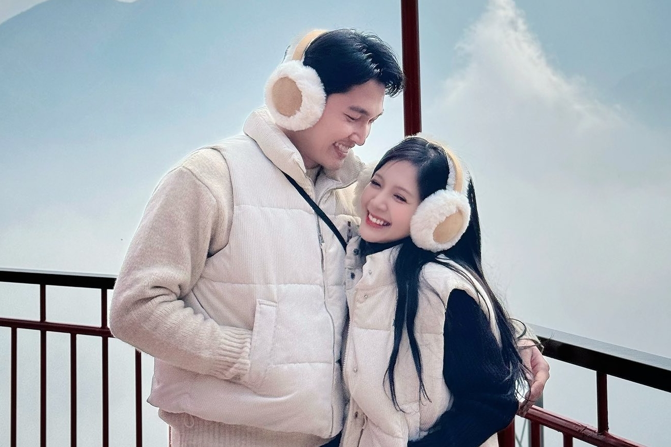 Đình Tú bị bà xã Ngọc Huyền chê ấm đầu