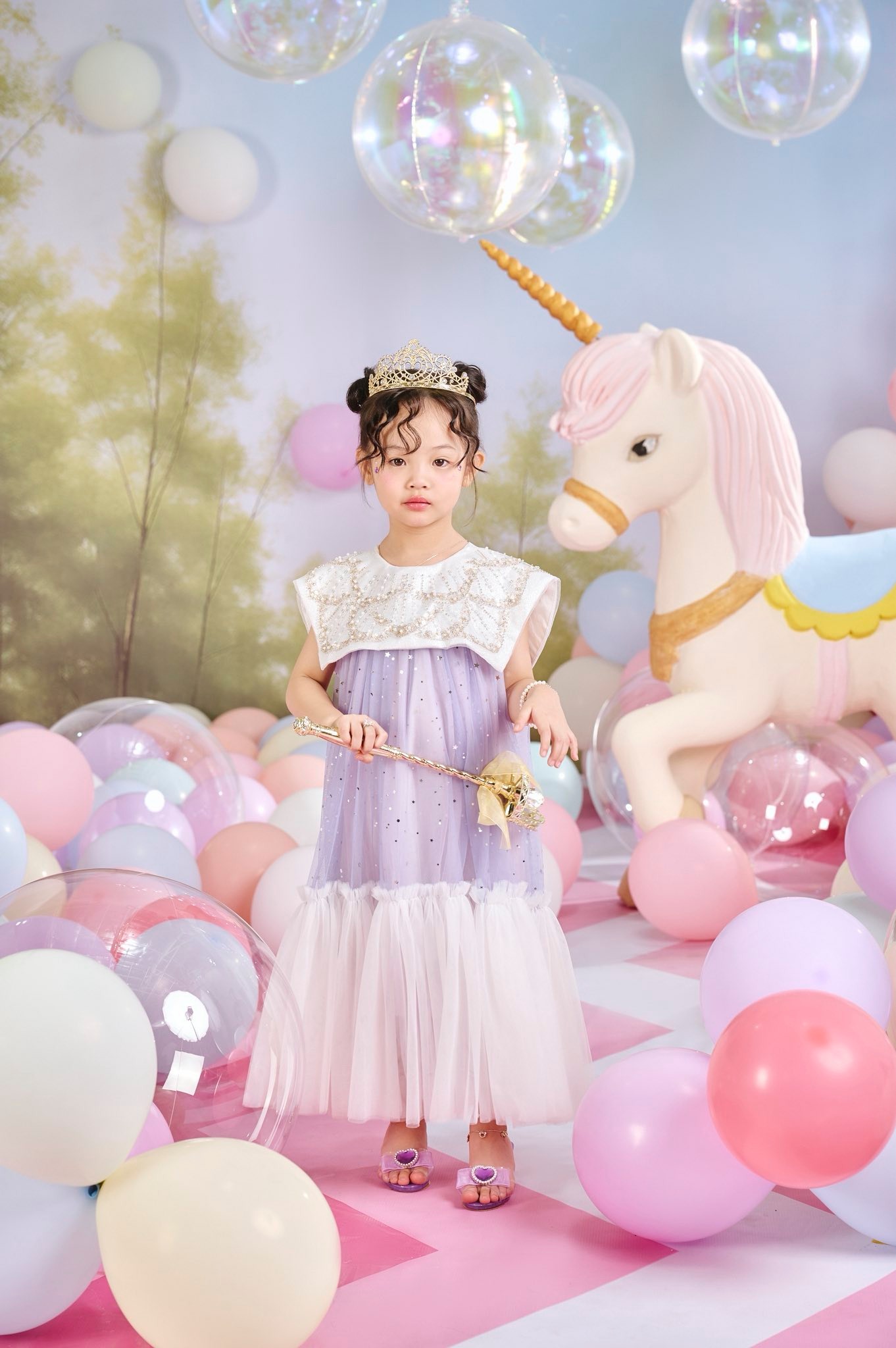 Con gái Cường Đô La chiếm sóng MXH, ra dáng tiểu mỹ nhân trong ngày sinh nhật tròn 5 tuổi