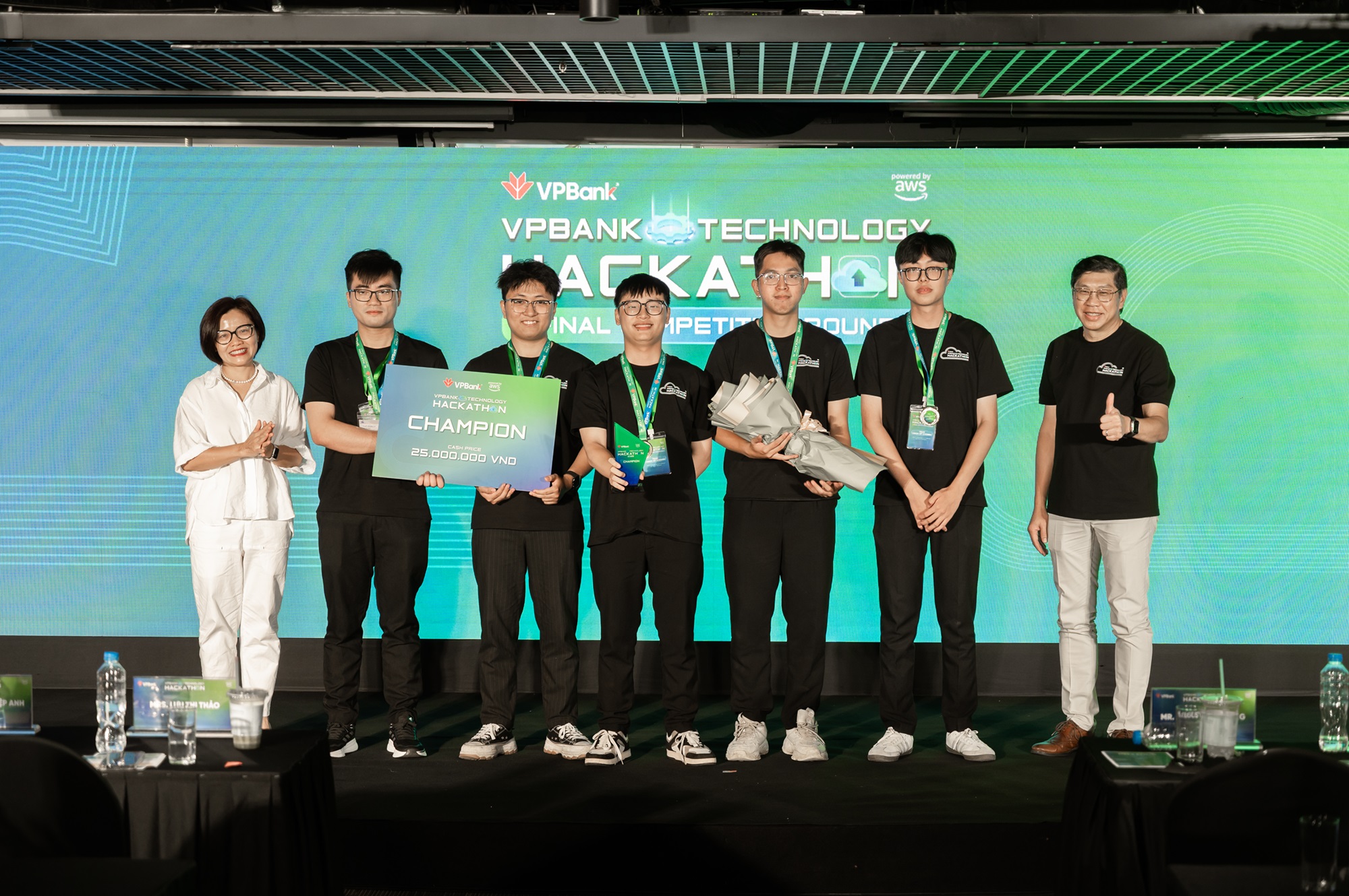 Chung kết VPBank Technology Hackathon 2025 gọi tên những giải pháp công nghệ xuất sắc
