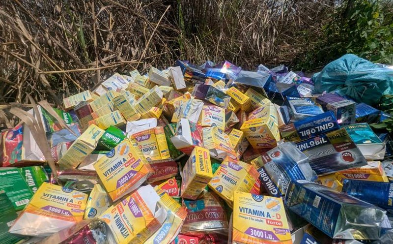 TP.HCM Thu giữ hàng chục nghìn thực phẩm chức năng và sữa bột giả