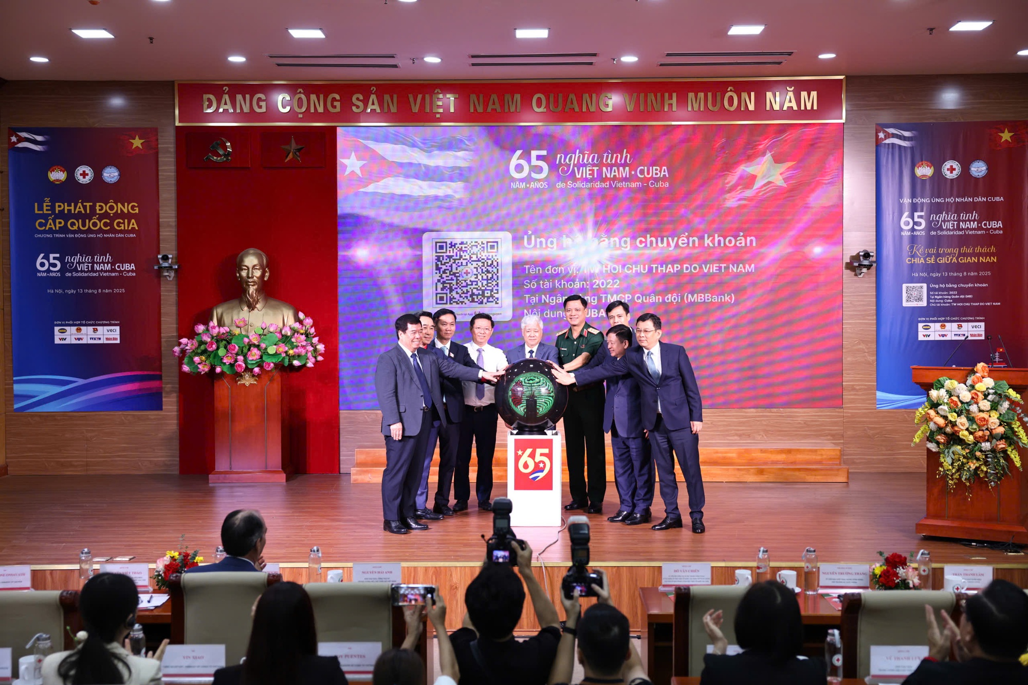 Phát động cấp quốc gia Chương trình vận động ủng hộ nhân dân Cuba