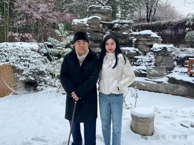 Tiết lộ sốc từ phía con gái trong vụ danh họa 87 tuổi bị tình trẻ kém 50 tuổi lừa đảo nghìn tỷ