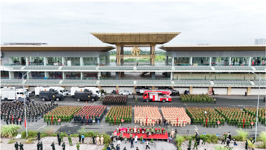 Tự hào về lá chắn thép vững chắc bảo vệ Đảng, Nhà nước và Nhân dân