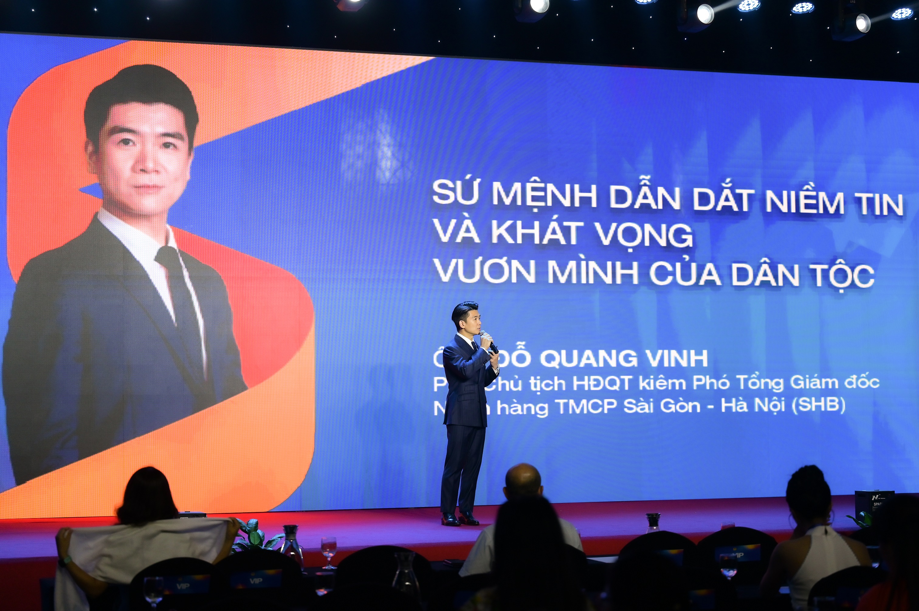 SHB cùng đất nước kiến tạo “Niềm tin số”