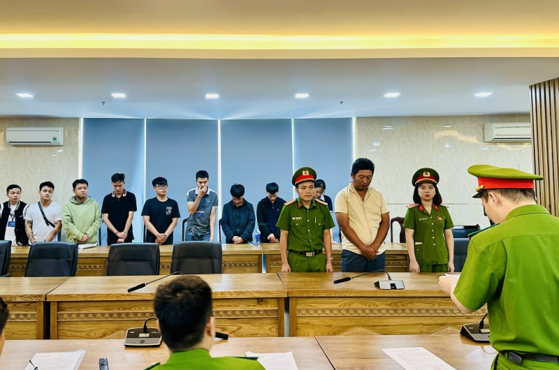 Khi tay trong ngân hàng tiếp tay rửa tiền