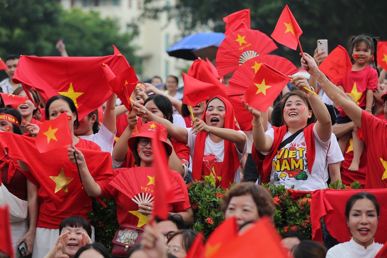 Chính phủ yêu cầu tặng quà cho người dân kịp thời, đúng đối tượng, không trùng lặp