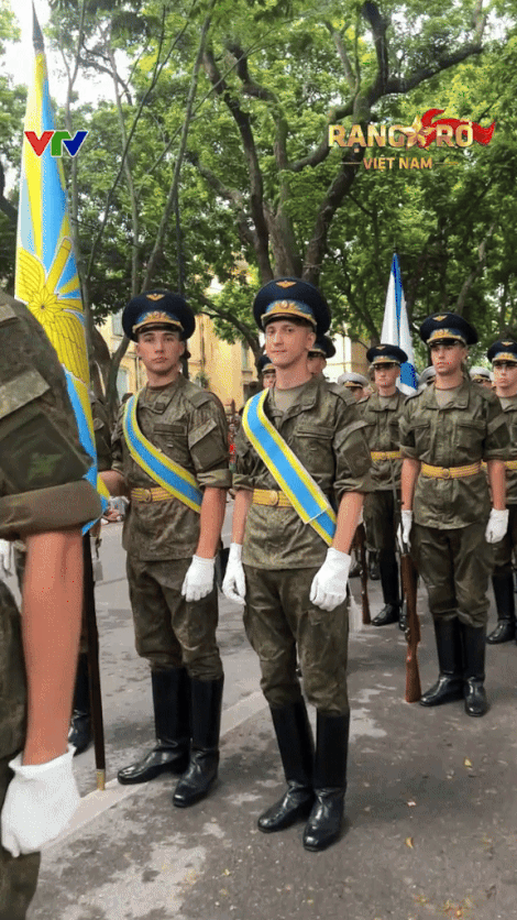 Đã có in4 siêu xịn quân nhân người Nga khiến MXH chao đảo vì ngoại hình quá đẹp trai