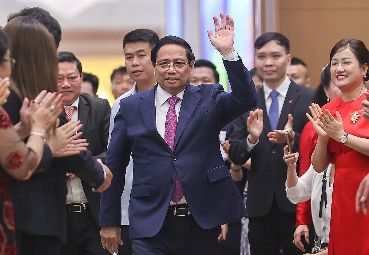 Doanh nghiệp nêu vướng mắc, Thủ tướng định hướng ba đột phá