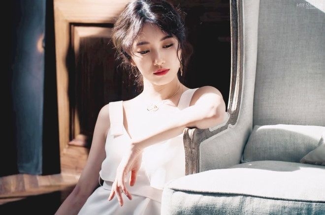 Lấy nhau 5 năm, chồng đưa hết tiền cho mẹ nhưng một việc xảy ra khiến anh tự động nộp lương cho tôi