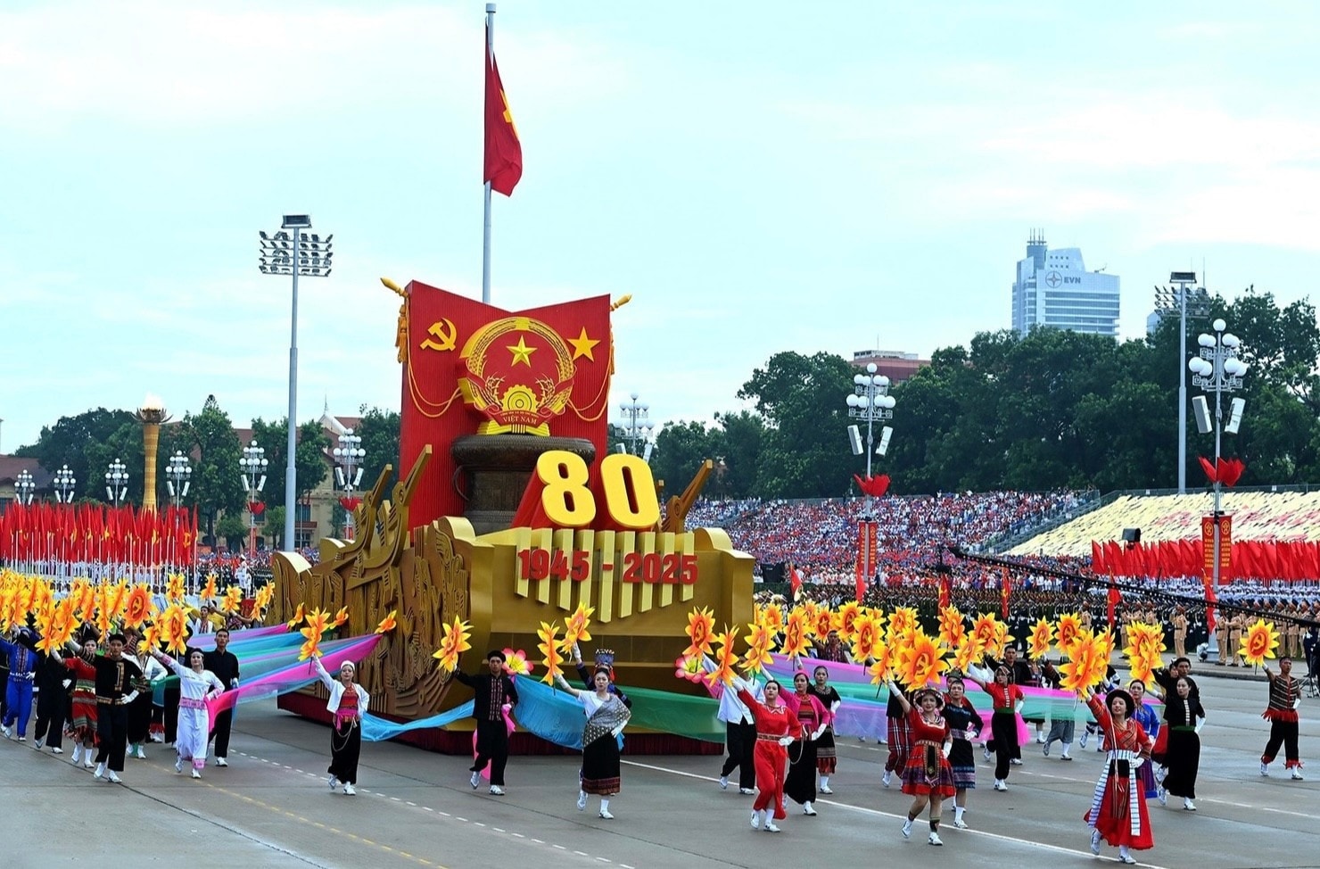 Thấy gì từ thư cảm ơn của Bộ trưởng Bộ Quốc phòng gửi các cơ quan báo chí