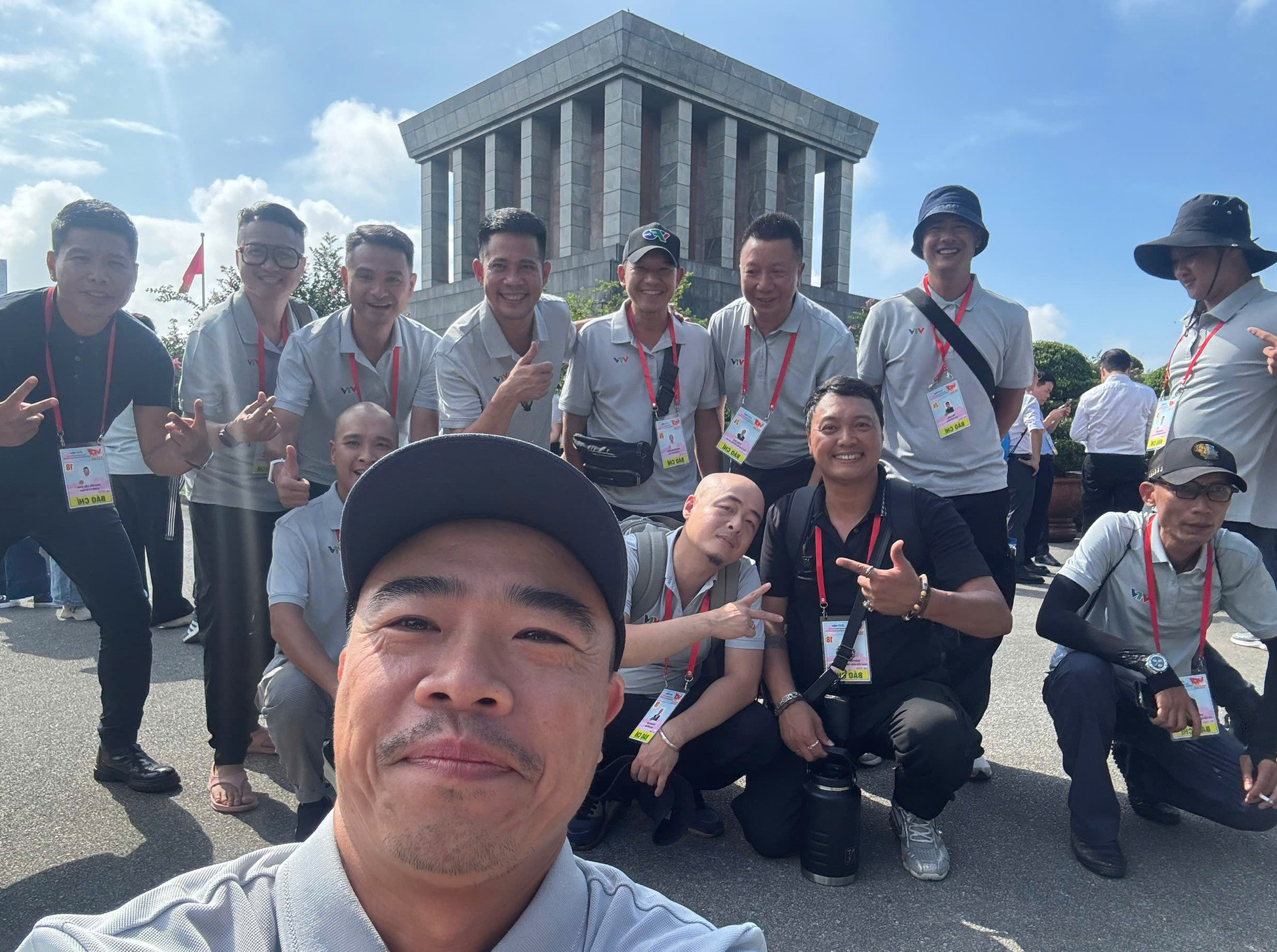 Xôn xao mức thù lao có giá trên trời của anh quay phim Lê Bảo Hân đang nổi đình đám MXH