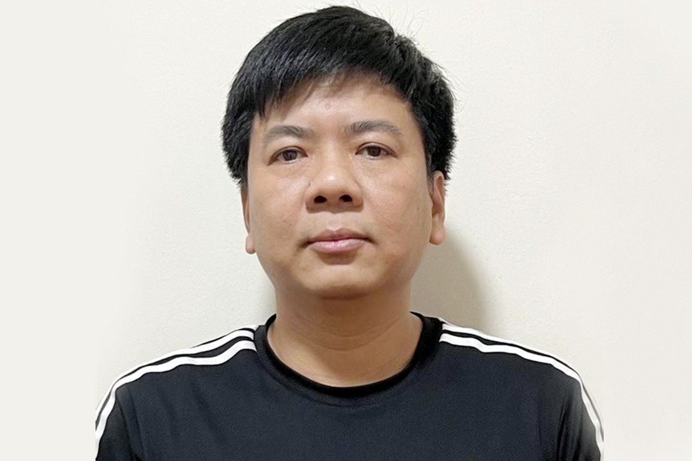 Khởi tố em gái và em trai của shark Thủy cùng nhiều bị can