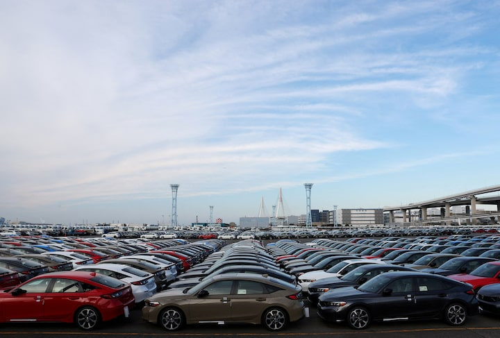 Tổng thống Trump ký sắc lệnh giảm thuế quan cho ô tô Nhật Bản