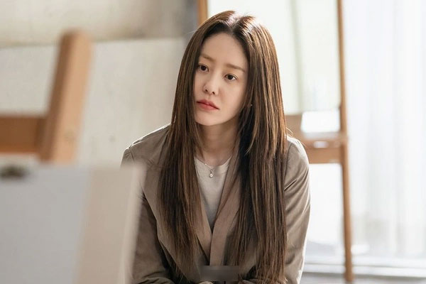 Bố chồng vay mượn đầm đìa, chủ nợ đến tận nhà chửi mắng, con cái sống trong gièm pha bẽ bàng