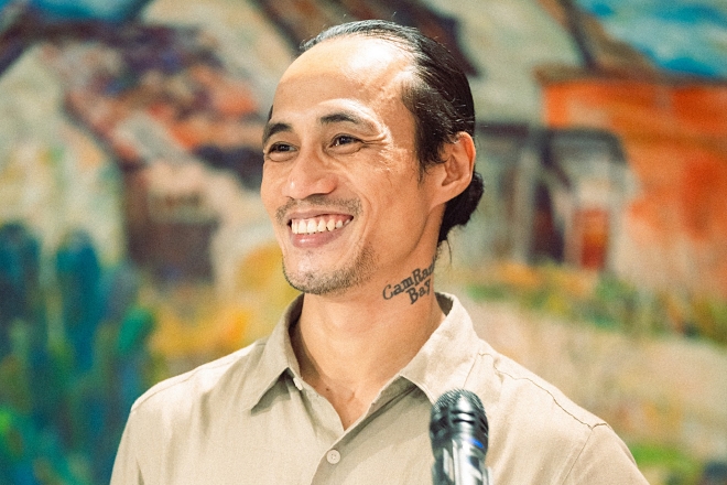 Phạm Anh Khoa định vị lại chính mình sau 20 năm làm nghề