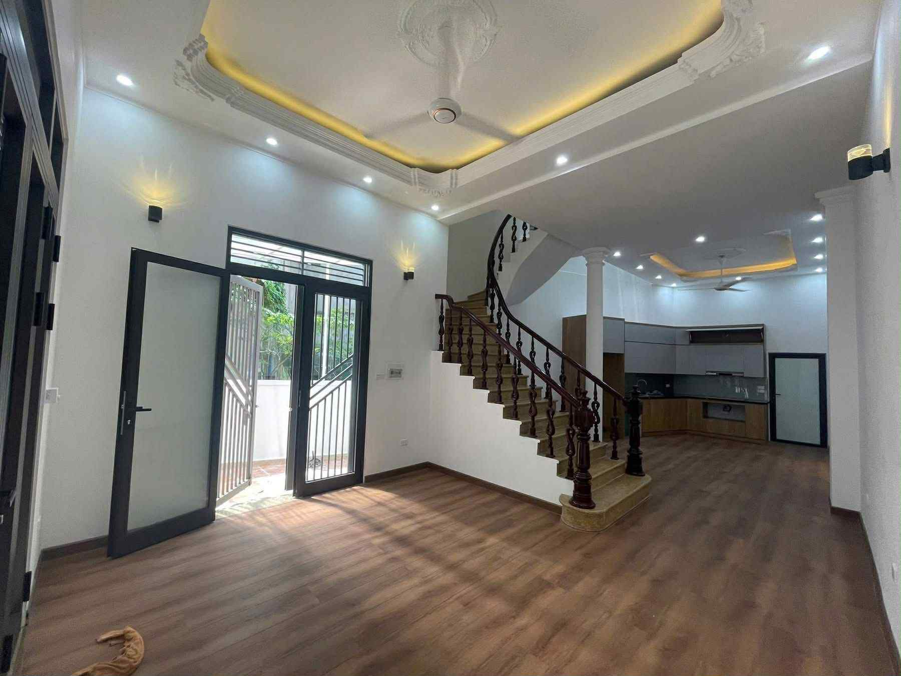 Nhà trong ngõ đội giá, nhà đầu tư đứng trước “ván cờ rủi ro”