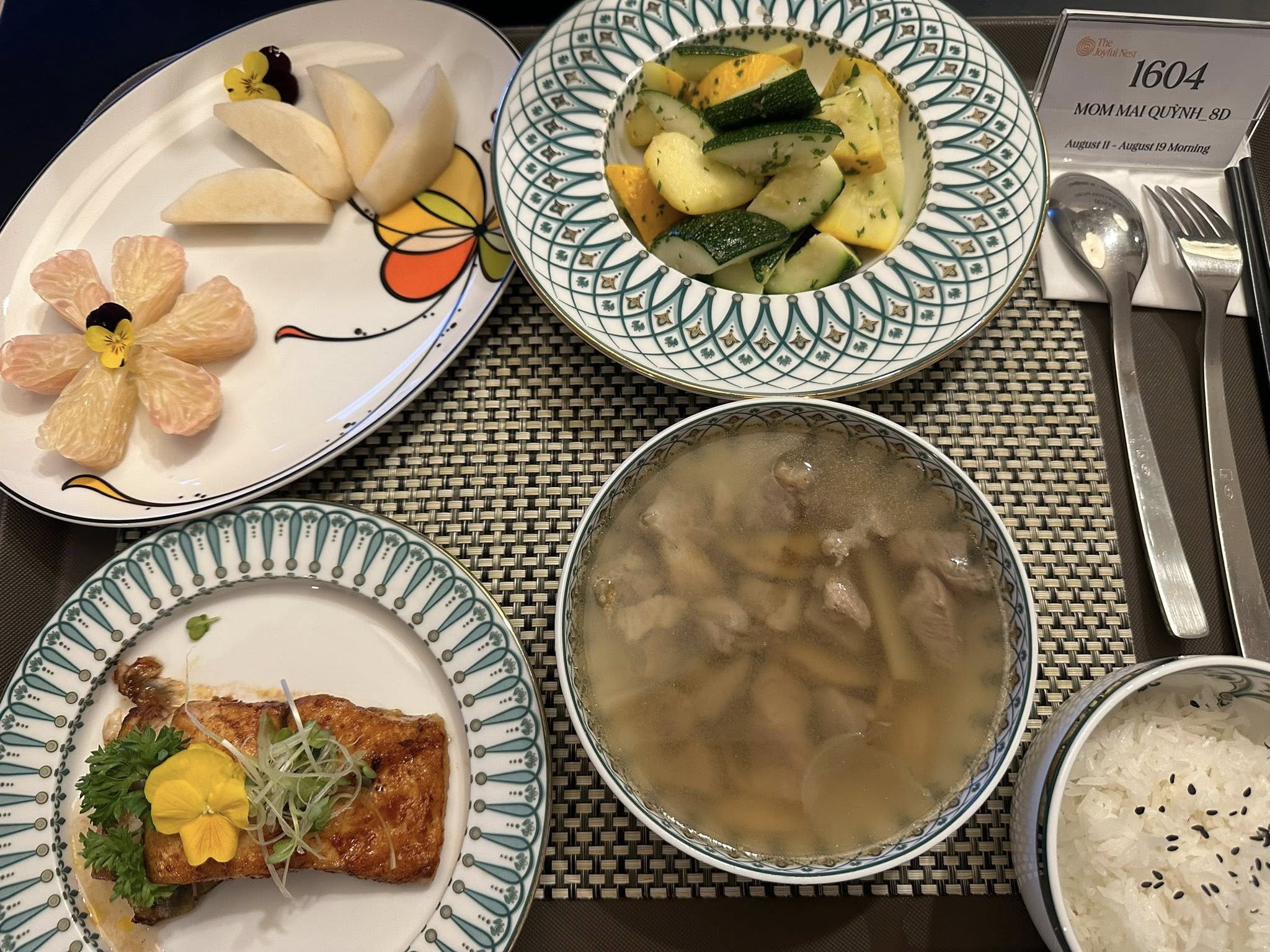 Từng tăng 15kg Quỳnh Lương tiết lộ cân nặng sau 1 tháng sinh con khiến ai cũng choáng