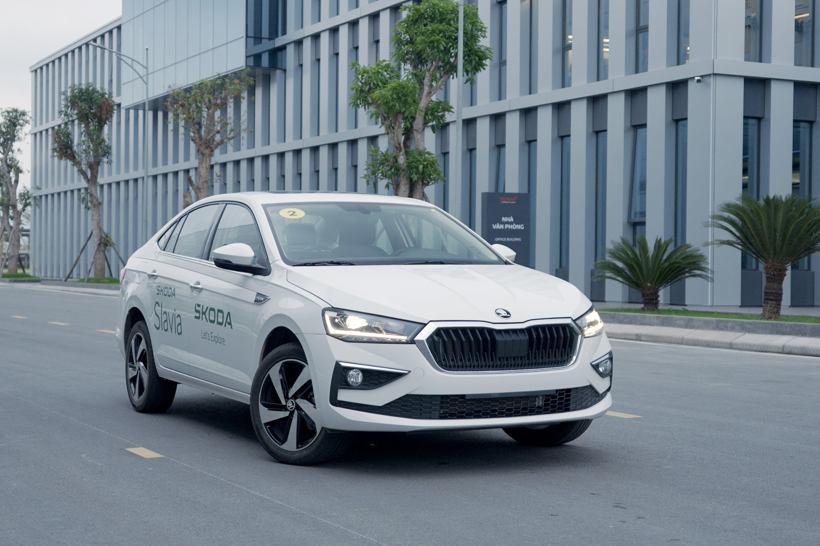 Skoda Việt Nam chính thức ra mắt Slavia - Mẫu sedan hạng B hoàn toàn mới