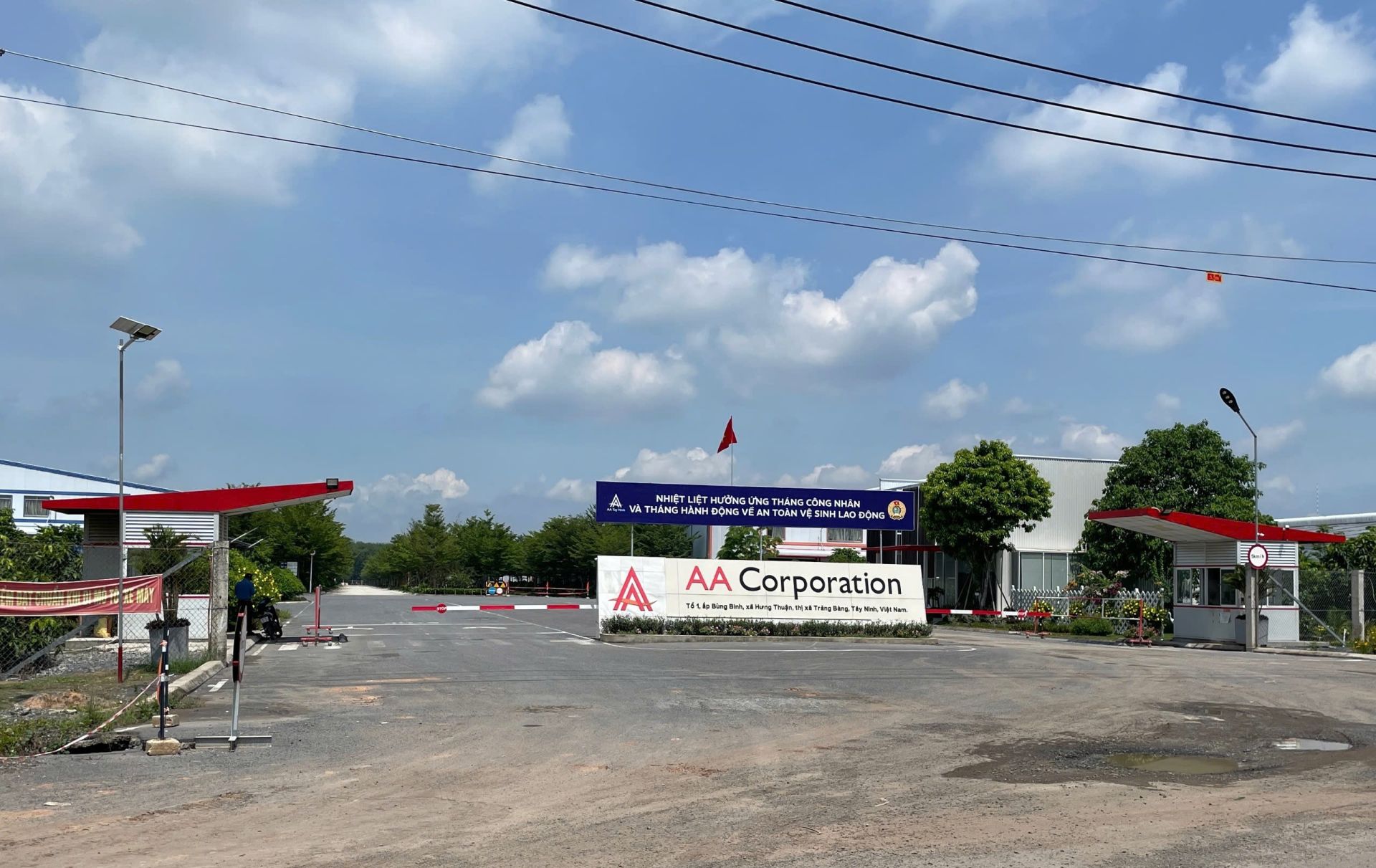 Kiến trúc AA chậm thanh toán gốc trái phiếu, lợi nhuận nửa đầu năm giảm hơn 50%