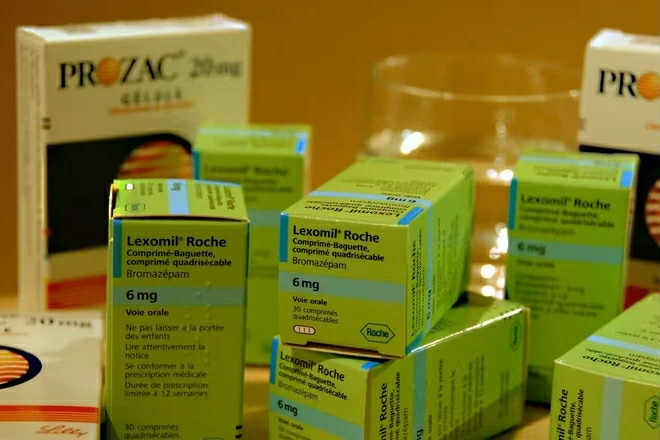 Bộ Y tế phát đi cảnh báo khẩn về 3 loại thuốc nghi ngờ là giả