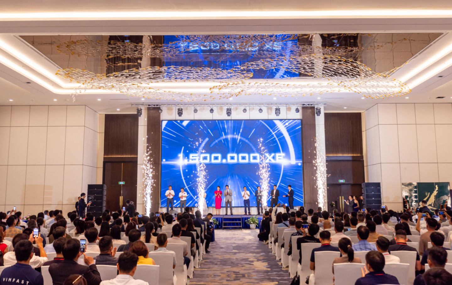 600 nhà phân phối VinFast đồng lòng nhất trí bán 1,5 triệu xe máy điện trong năm 2026