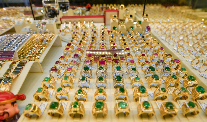 Một doanh nghiệp công bố giá vàng nhẫn thấp hơn giá thế giới