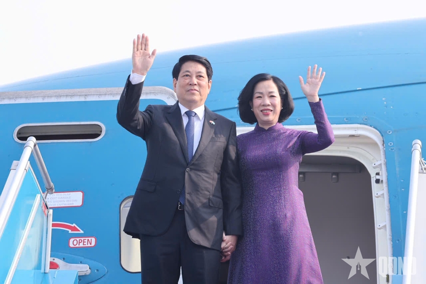 Chủ tịch nước Lương Cường lên đường tham dự Phiên thảo luận chung cấp cao Đại hội đồng Liên Hợp Quốc khóa 80