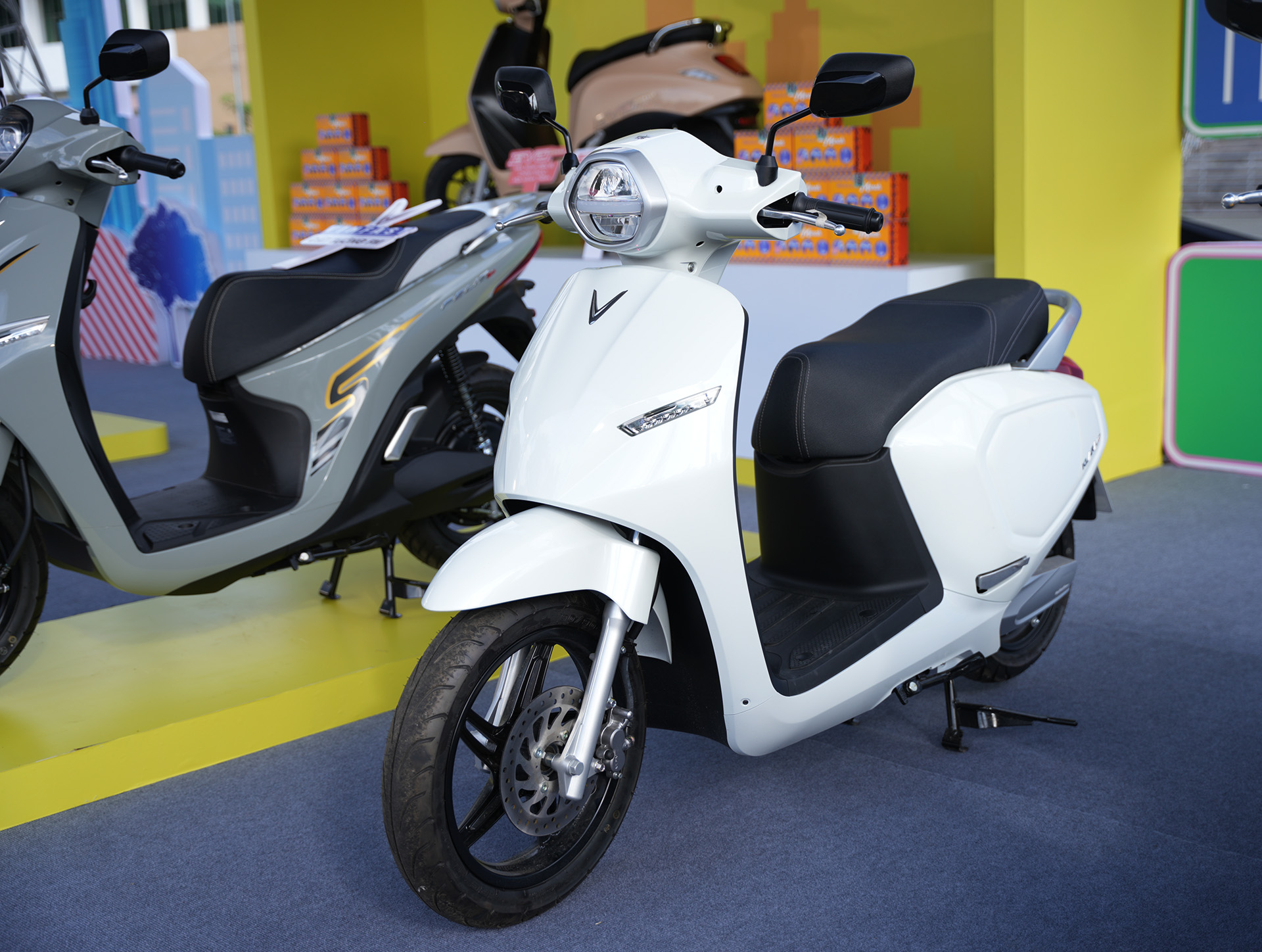 VinFast Klara Neo Xe xanh hợp gu dân văn phòng 