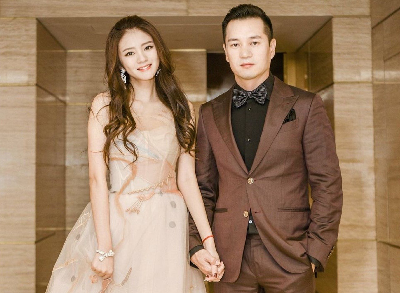 Nữ diễn viên đình đám showbiz ra sao sau khi chồng đi tù 14 năm bị phạt hơn 2000 tỷ