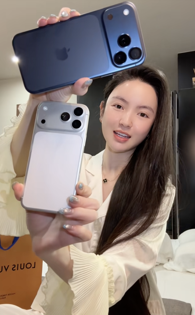 Chi khủng mua điện thoại, Chu Thanh Huyền gây tranh cãi khi công khai chê Iphone 17