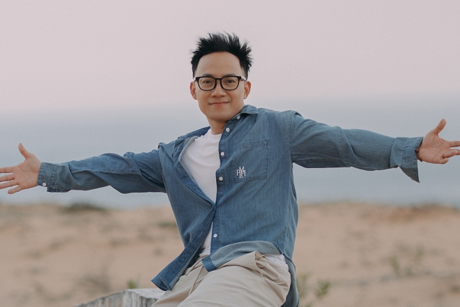 Đinh Tiến Đạt tràn đầy năng lượng, ra tiếp MV thứ 2 trong vòng 2 tuần