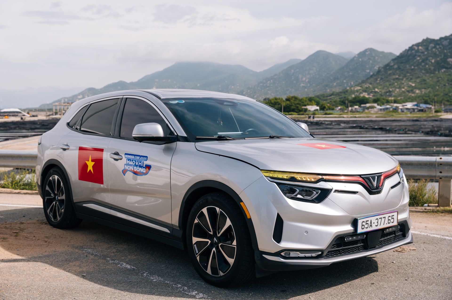 Khách hàng tiên phong kể chuyện VF 8 3 năm từ tân binh đến ngôi sao phân khúc SUV 5 chỗ