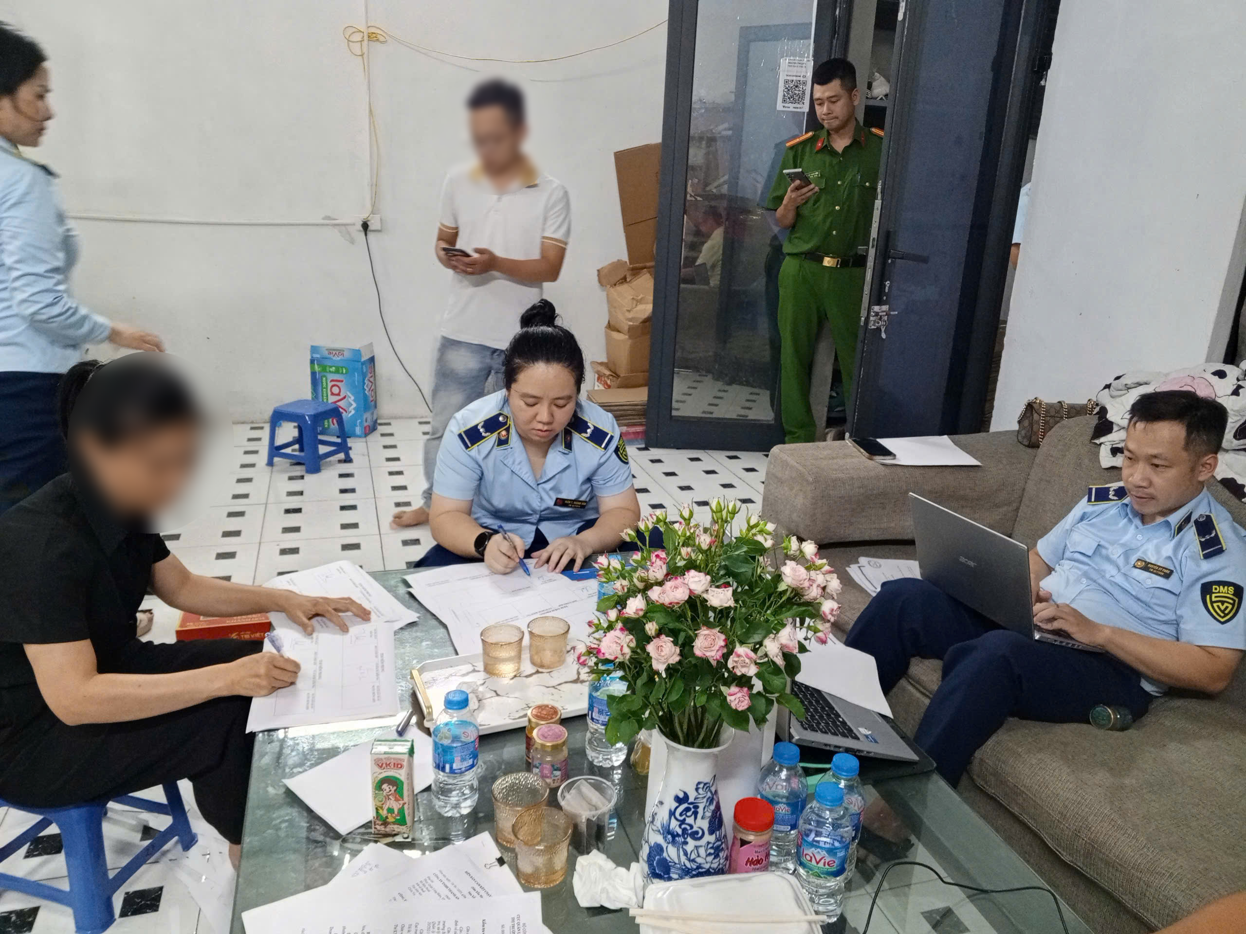 Xử phạt Công ty Yến Trí Việt, chuyển hồ sơ hàng giả sang công an điều tra