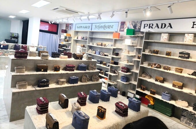 Đà Nẵng Thu giữ hơn 1.000 sản phẩm nghi giả mạo nhãn hiệu