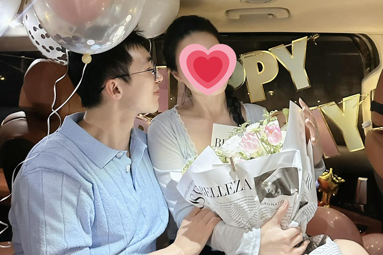 Midu lộ diện lạ lẫm giữa nghi vấn mang thai con đầu lòng, nhìn mãi nhận chẳng ra
