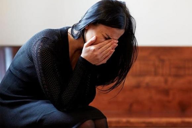 Lấy chồng ở tuổi 42, mẹ chồng ngày nào cũng khen con dâu cũ, chồng nói câu này khiến tôi muốn ly hôn