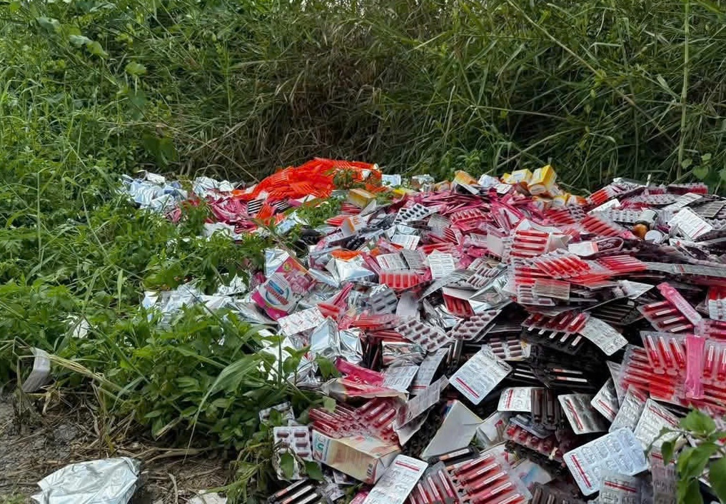 TPHCM Chuyển công an điều tra 9 vụ sản xuất và buôn bán thuốc giả, thực phẩm giả