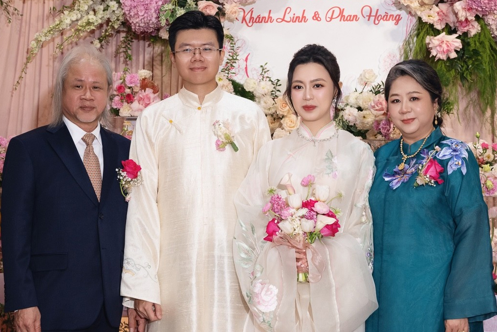 Ảnh hiếm đại gia bất động sản Phan Quang Chất ở đám hỏi con trai Phan Hoàng và tiểu thư nghìn tỷ