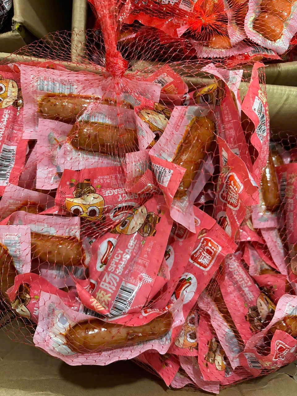 Cà Mau Phát hiện hơn 120 kg xúc xích nhập lậu