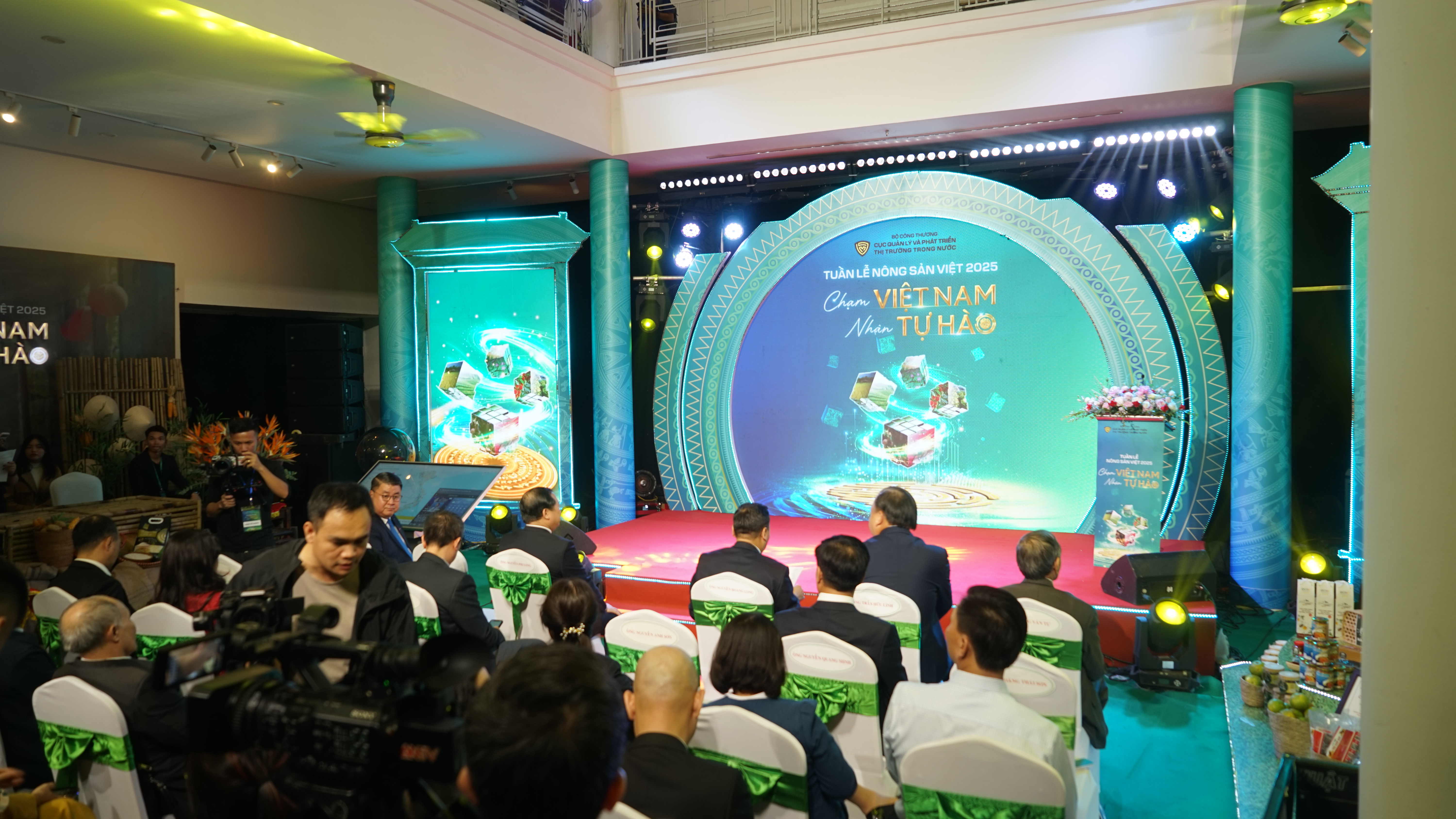 Ra mắt Bản đồ Nông sản Việt trong Tuần lễ Nông sản Việt 2025 tại Hà Nội