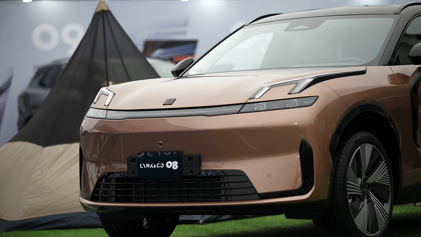 Có giá từ 1,299 tỷ đồng, Lynk  Co 08 chính thức có mặt tại Việt Nam