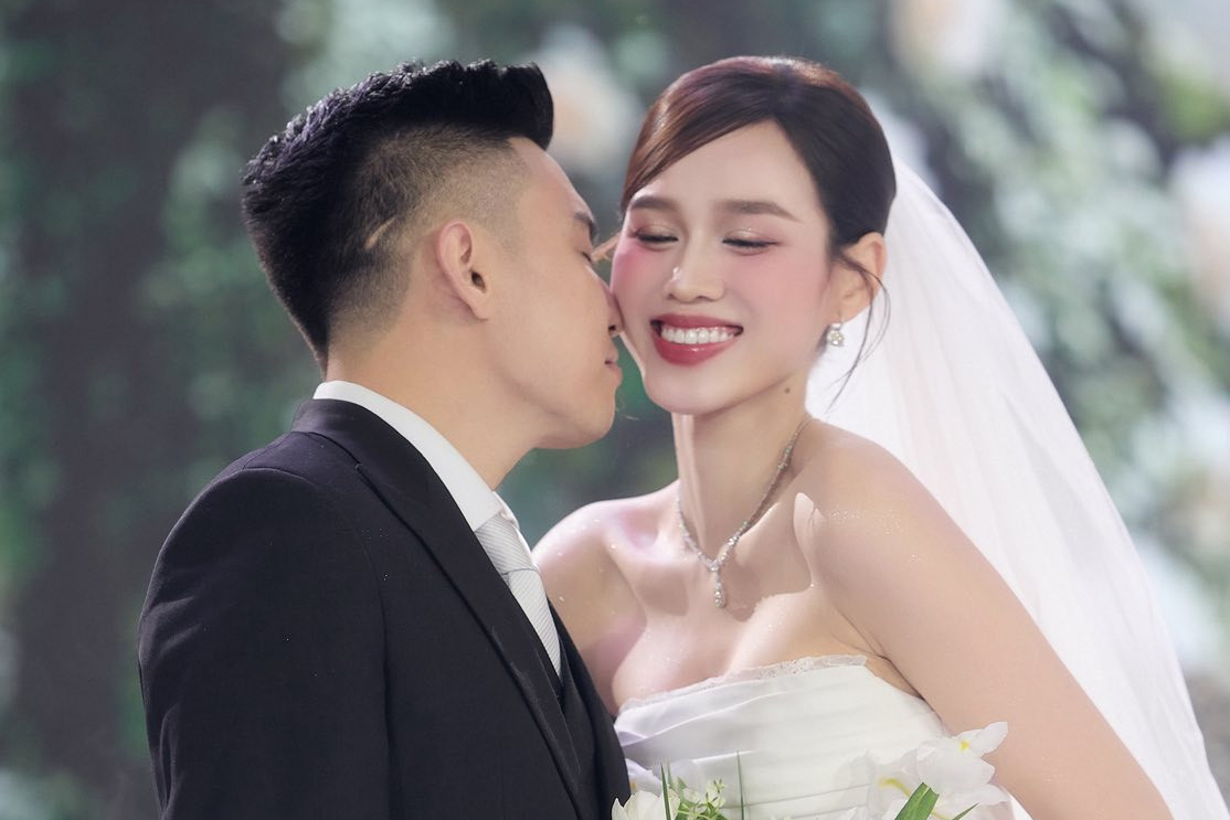 Xôn xao cô gái tự nhận bạn gái cũ thiếu gia Viết Vương, cà khịa hoa hậu Đỗ Thị Hà