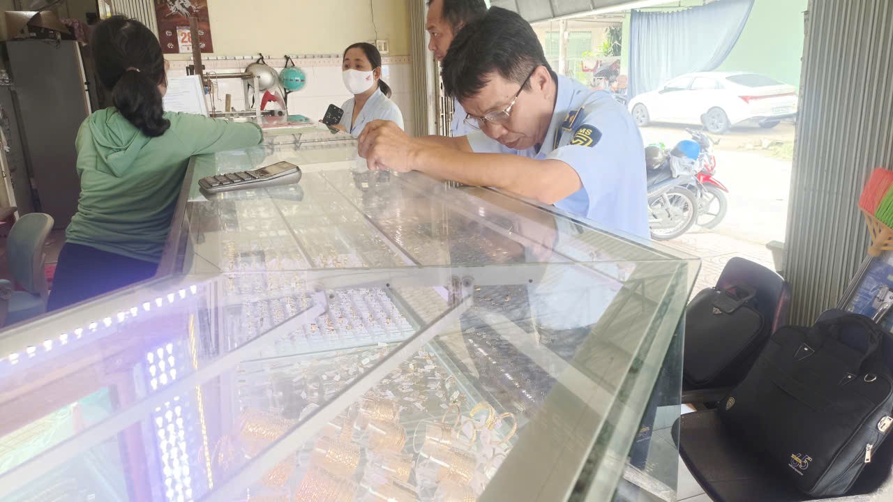 Vĩnh Long Liên tiếp phát hiện nhiều doanh nghiệp kinh doanh vàng không rõ nguồn gốc, xuất xứ