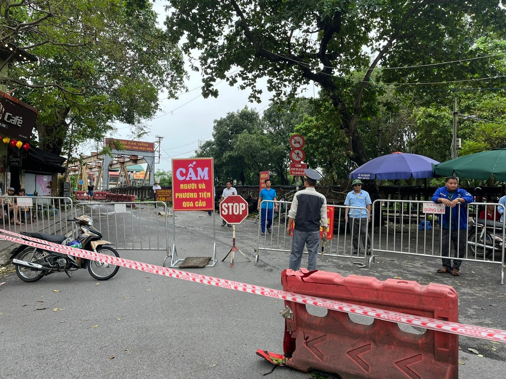 Hà Nội Cấm người đi bộ và phương tiện đi lại qua cầu Long Biên từ 111 đến 3112