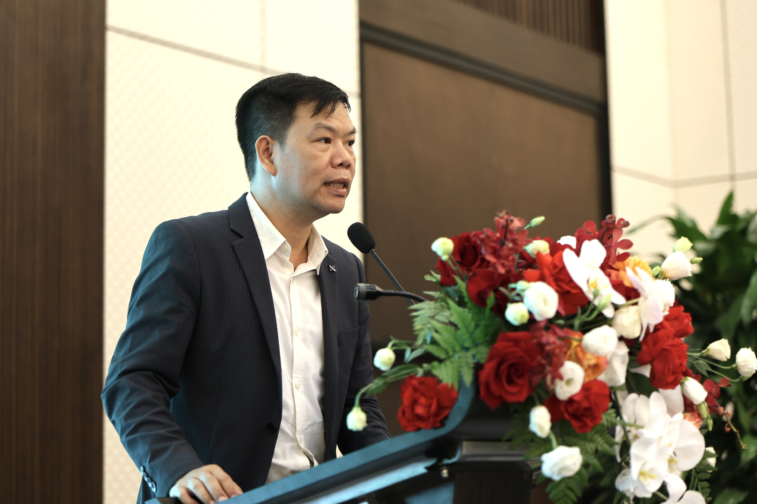 Định danh điện tử Giải pháp trọng tâm nâng cao an toàn thương mại trực tuyến