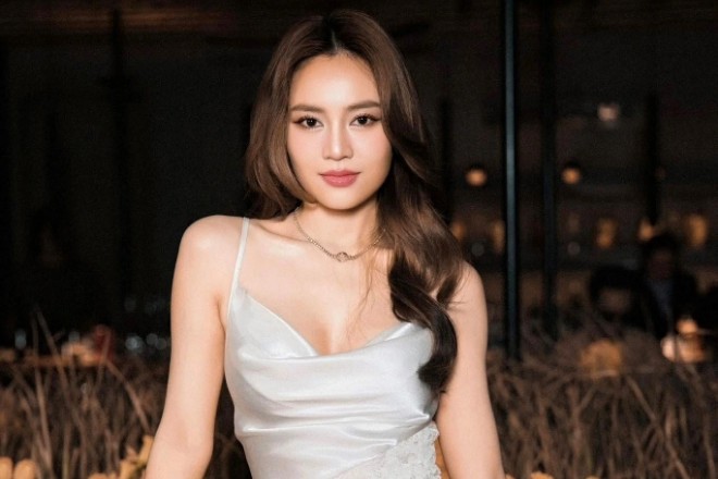 Ninh Dương Lan Ngọc tung chiêu bất ngờ khiến 2 sao nam ‘cứng người