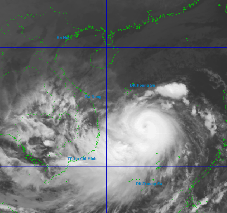 Bão Kalmaegi cách Gia Lai khoảng 450km về phía Đông Đông Nam, gió giật cấp 17